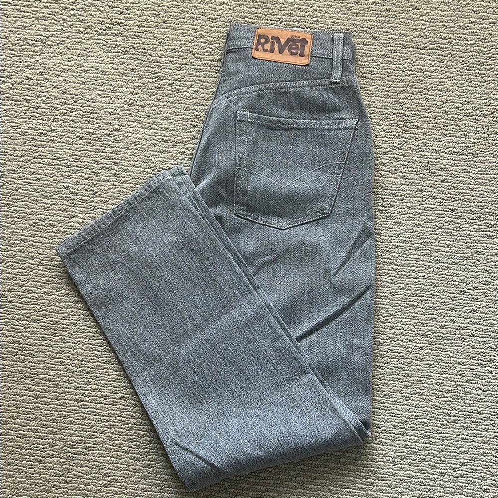 Women's Gray Straight Leg Jeans
